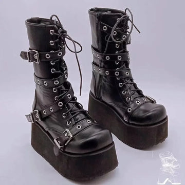 Stylish Laced Boot
